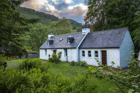 A quaint cottage in Invermoriston