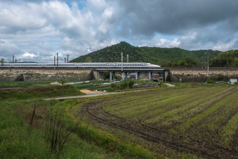 Bullet train spotting