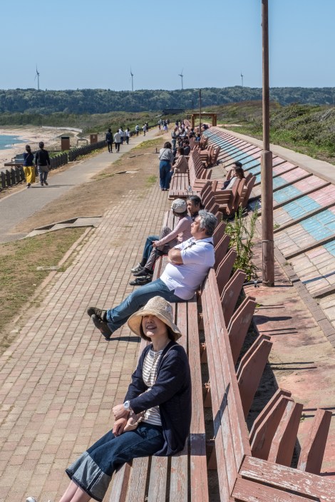The world's longest bench in Togi, Noto Peninsula