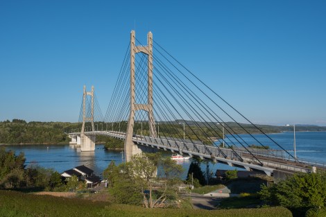 I had to cross this bridge (called twin bridge Noto) to get to Noto-jima Island