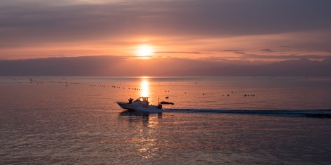 Sunrise as seen from Amaharashi in Toyama Prefecture