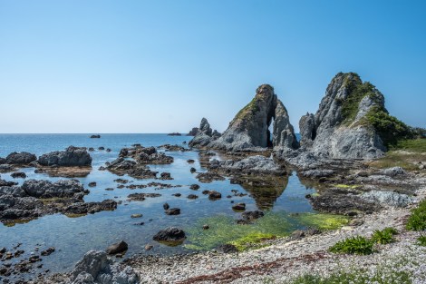 Couple rock (夫婦岩 ), Sado Island