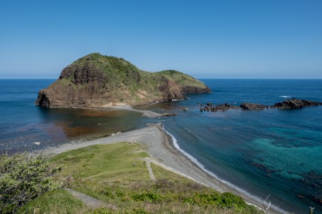 Futatsugame Island, Sado Island