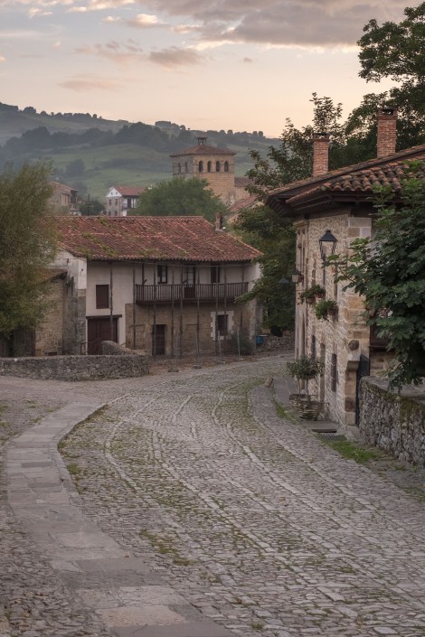 Dawn in Santillana del Mar and before the crowds arrive