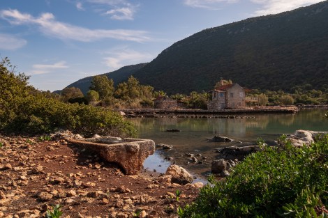 A sunken city at the Aperlai ruins